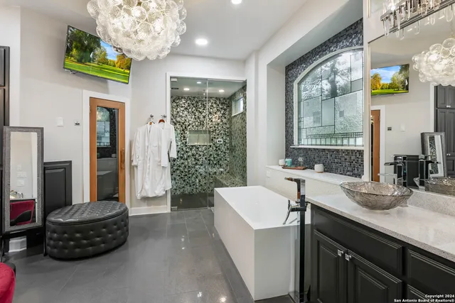 $10,000 | 66 Sendero Verde Drive, San Antonio, TX 78261