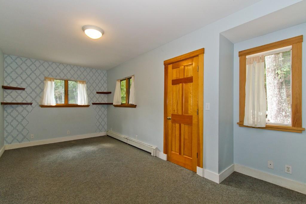 447 Molyneaux Road Camden, ME 04843 - Photo 4 of 12 Bedroom