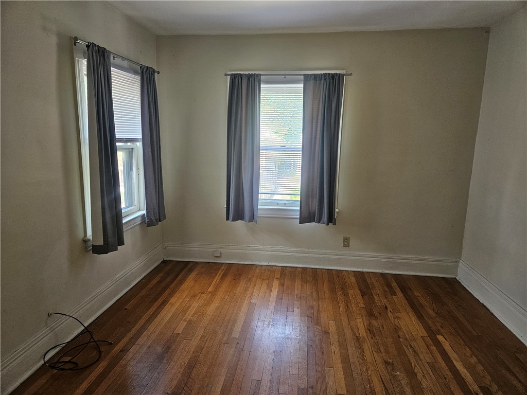 12 Regent Street Rochester, NY 14607 - Photo 2 of 4
