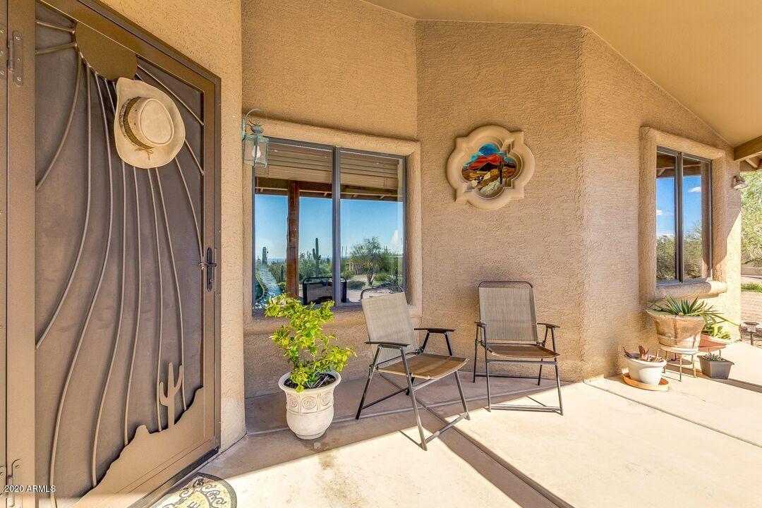 5554 North Arizona Road Apache Junction, AZ 85119 - Photo 3 of 30 Front Patio