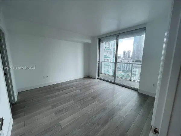 $4,200 | 55 Southeast 6th Street, Unit 2003, Miami, FL 33131