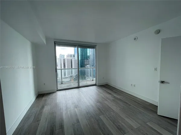 $4,200 | 55 Southeast 6th Street, Unit 2003, Miami, FL 33131