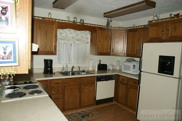 77 Hillcrest Road Newland, NC 28657 - Photo 15 of 17 Gallery Image 15