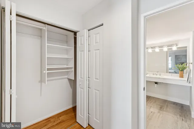 $2,200 | 2320 Wisconsin Avenue Northwest, Unit 105, Washington, DC 20007