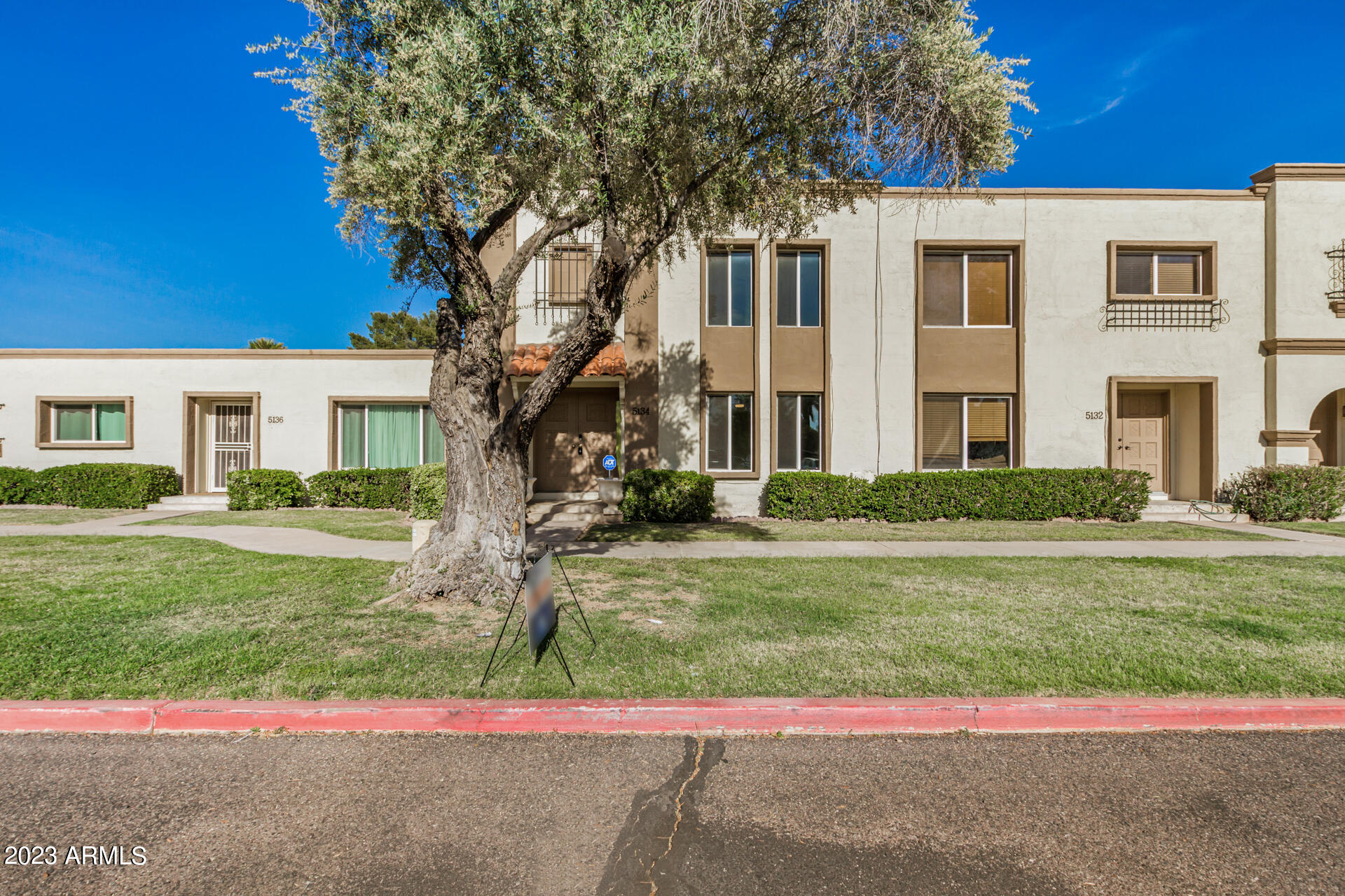 5134 North Granite Reef Road Scottsdale, AZ 85250 - Photo 2 of 31 01 - Granite Reef