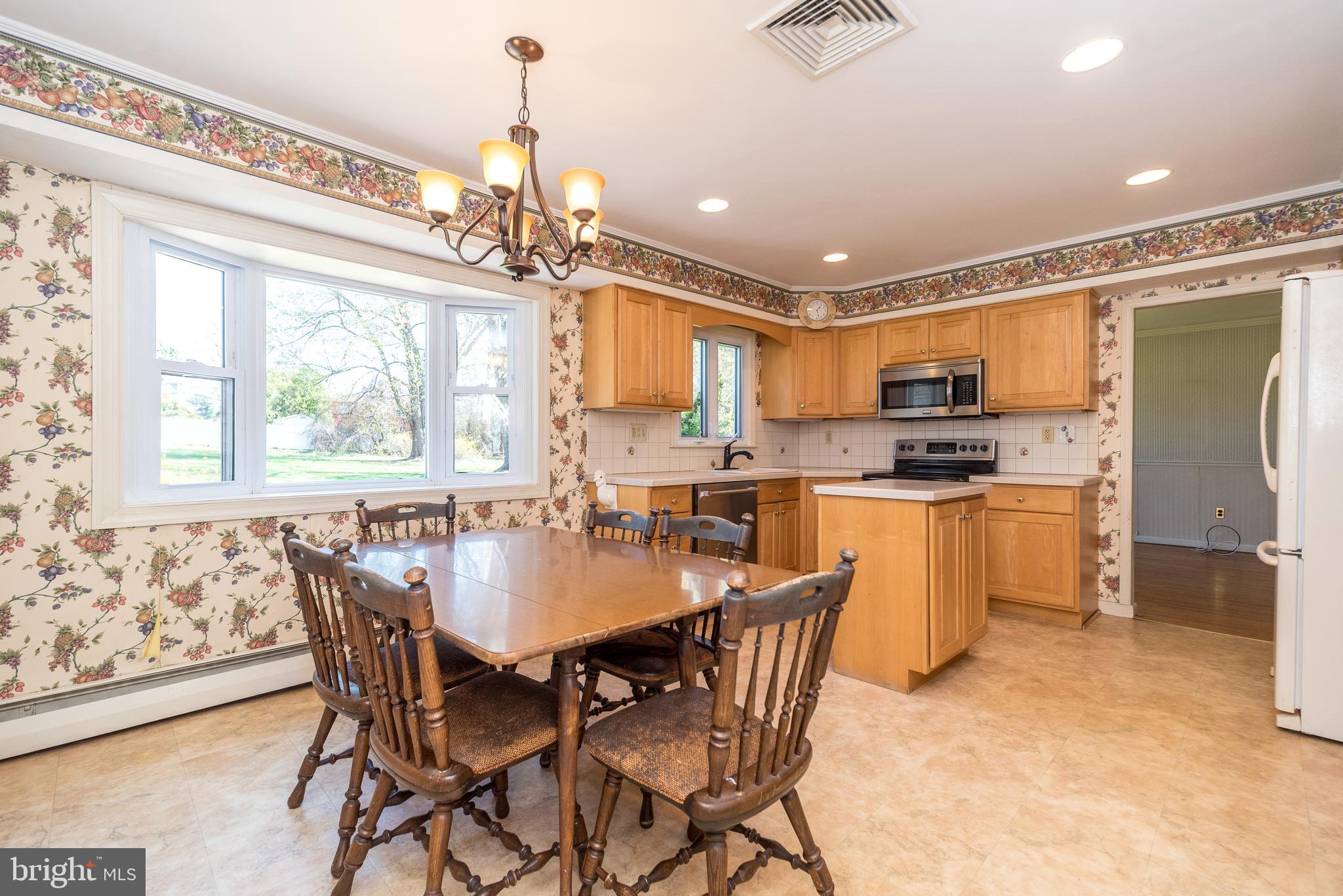 67 Pine Avenue Richboro, PA 18954 - Photo 29 of 59 Plenty of room for a nice kitchen table