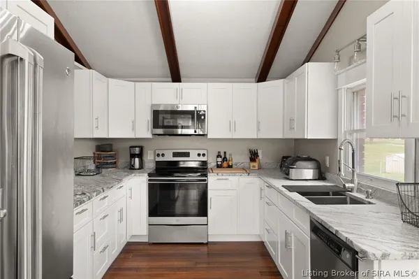 $355,000 | 1230 Karen Avenue Northwest, Corydon, IN 47112