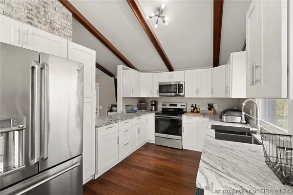 $355,000 | 1230 Karen Avenue Northwest, Corydon, IN 47112