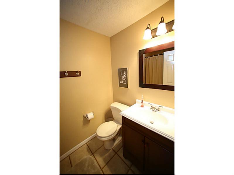 8234 Carloway Road Indianapolis, IN 46236 - Photo 18 of 21 Gallery Image 18