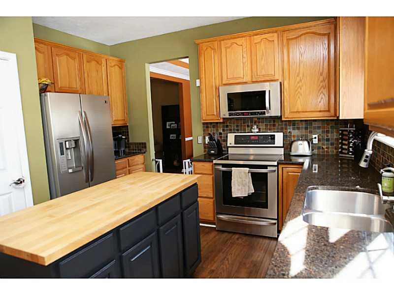 8234 Carloway Road Indianapolis, IN 46236 - Photo 7 of 21 Gallery Image 7