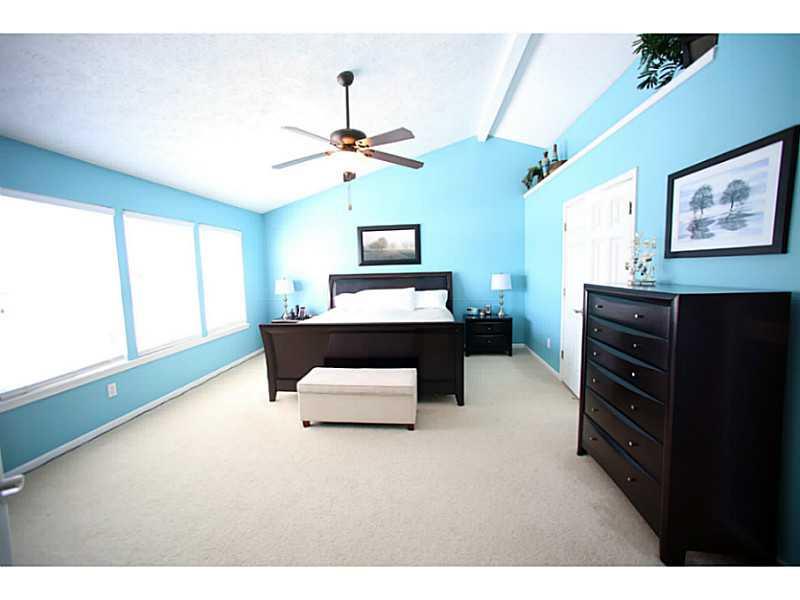 8234 Carloway Road Indianapolis, IN 46236 - Photo 10 of 21 Gallery Image 10