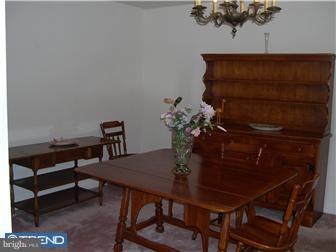 1825 Fox Chase Road Philadelphia, PA 19152 - Photo 4 of 12 Gallery Image 4