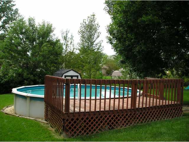 352 Yorktown Road Greenwood, IN 46142 - Photo 10 of 10 Gallery Image 10