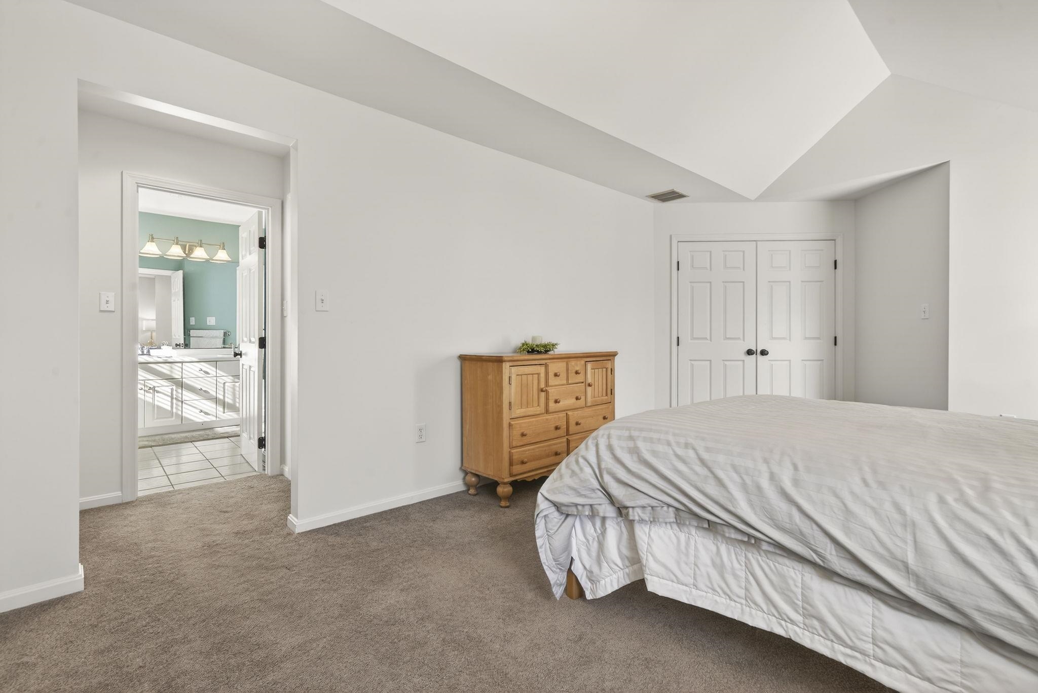 1465 Hooksett Road, Unit 418 Hooksett, NH 03106 - Photo 24 of 49