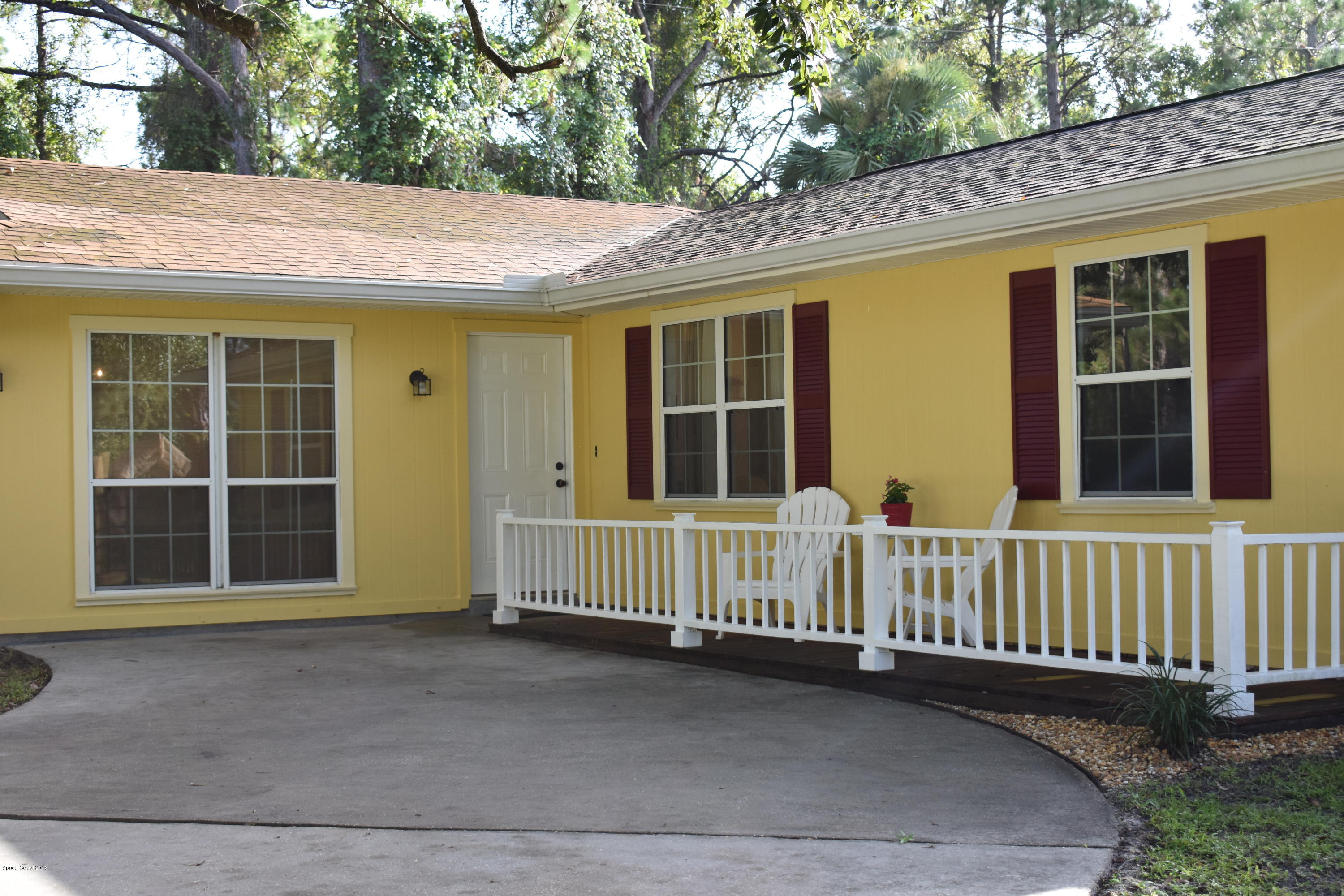1461 Hardey Road Southwest Palm Bay, FL 32908 - Photo 3 of 30 DSC_0080