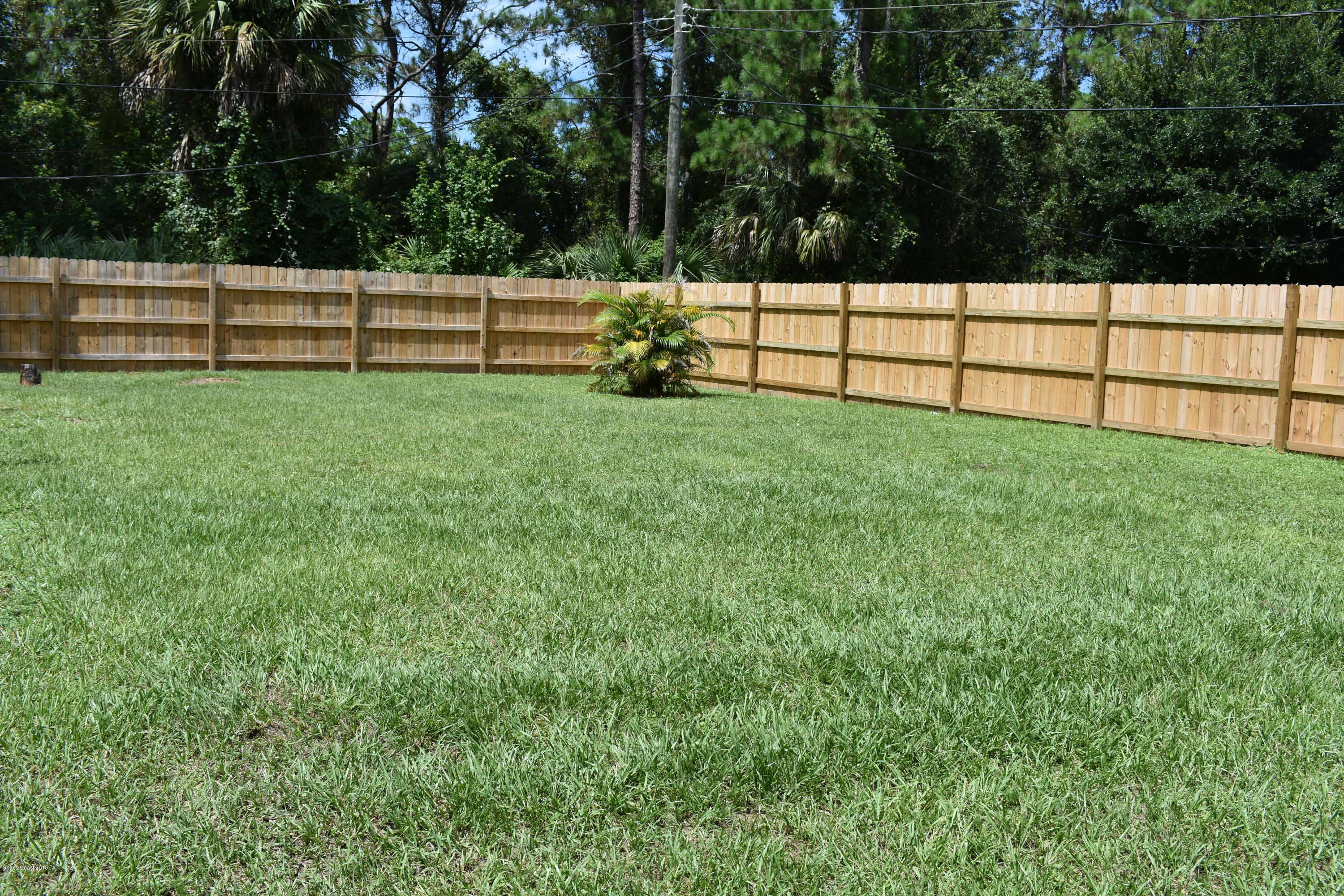 1461 Hardey Road Southwest Palm Bay, FL 32908 - Photo 5 of 30 DSC_0087