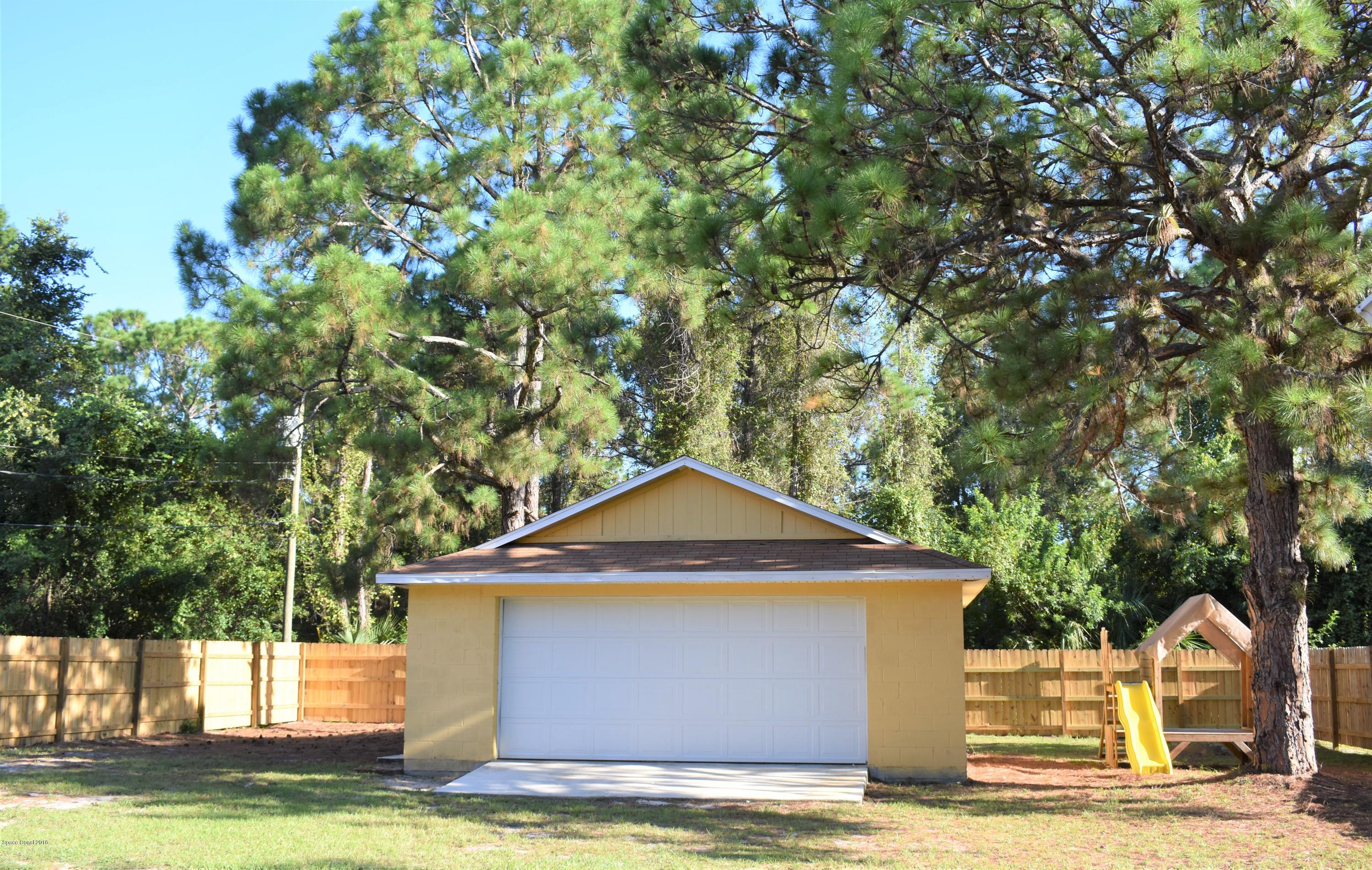 1461 Hardey Road Southwest Palm Bay, FL 32908 - Photo 7 of 30 DSC_0094