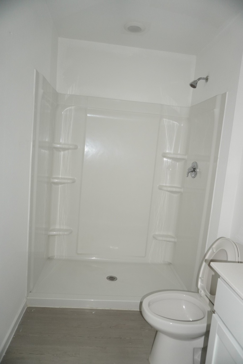 16803 Great Stable Way Hockley, TX 77447 - Photo 12 of 29 a bathroom with a shower and a toilet
