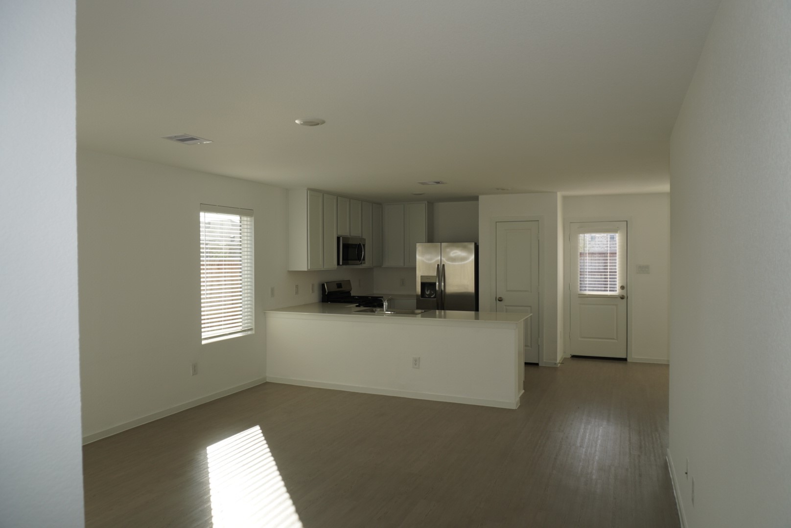 16803 Great Stable Way Hockley, TX 77447 - Photo 6 of 29 a view of a living room with windows