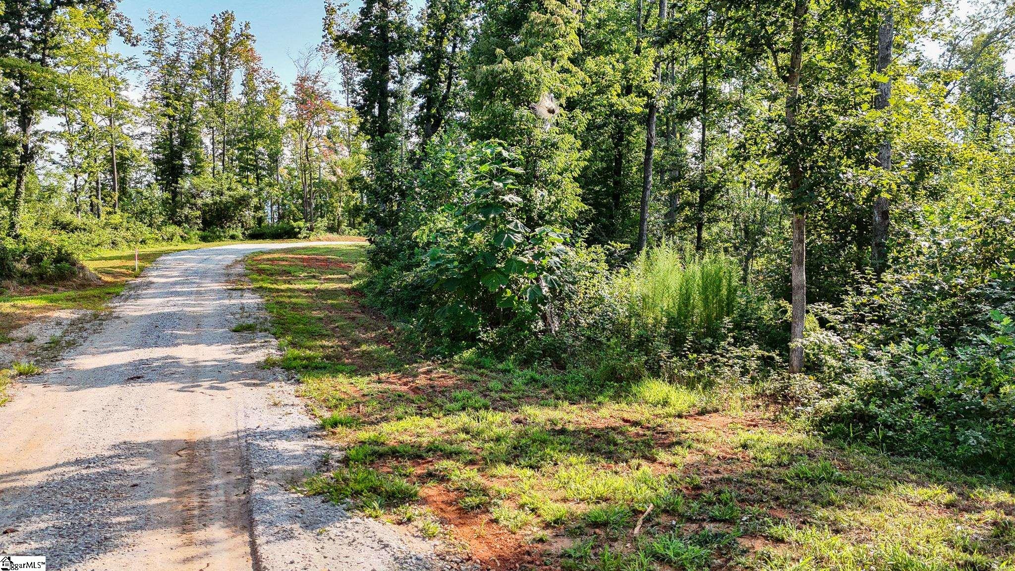 500 Chinquapin Road Travelers Rest, SC 29690 - Photo 15 of 27
