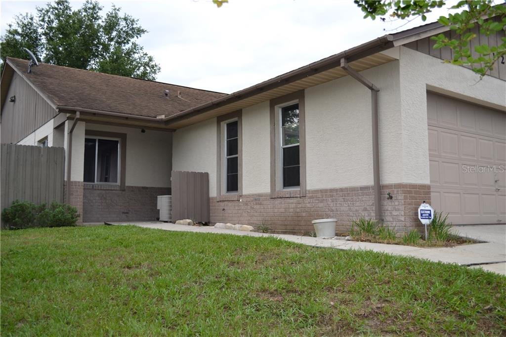 122 Winter Ridge Circle Orlando, FL 32835 - Photo 1 of 1 Exterior front of house.