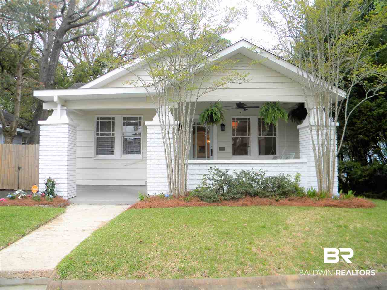 162 Williams Street Mobile, AL 36606 - Photo 1 of 20