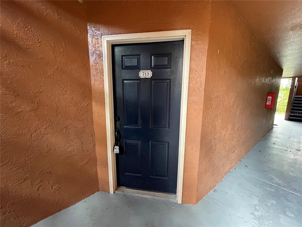 5128 Conroy Road, Unit 13 Orlando, FL 32811 - Photo 2 of 25