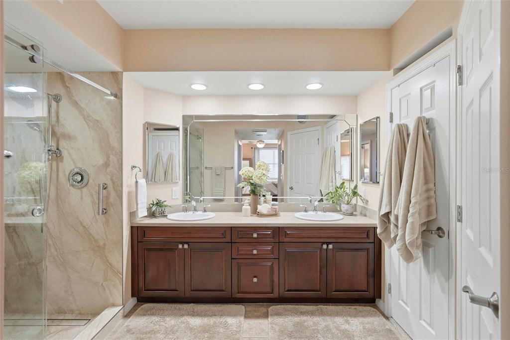 960 Starkey Road, Unit 5406 Largo, FL 33771 - Photo 23 of 72
