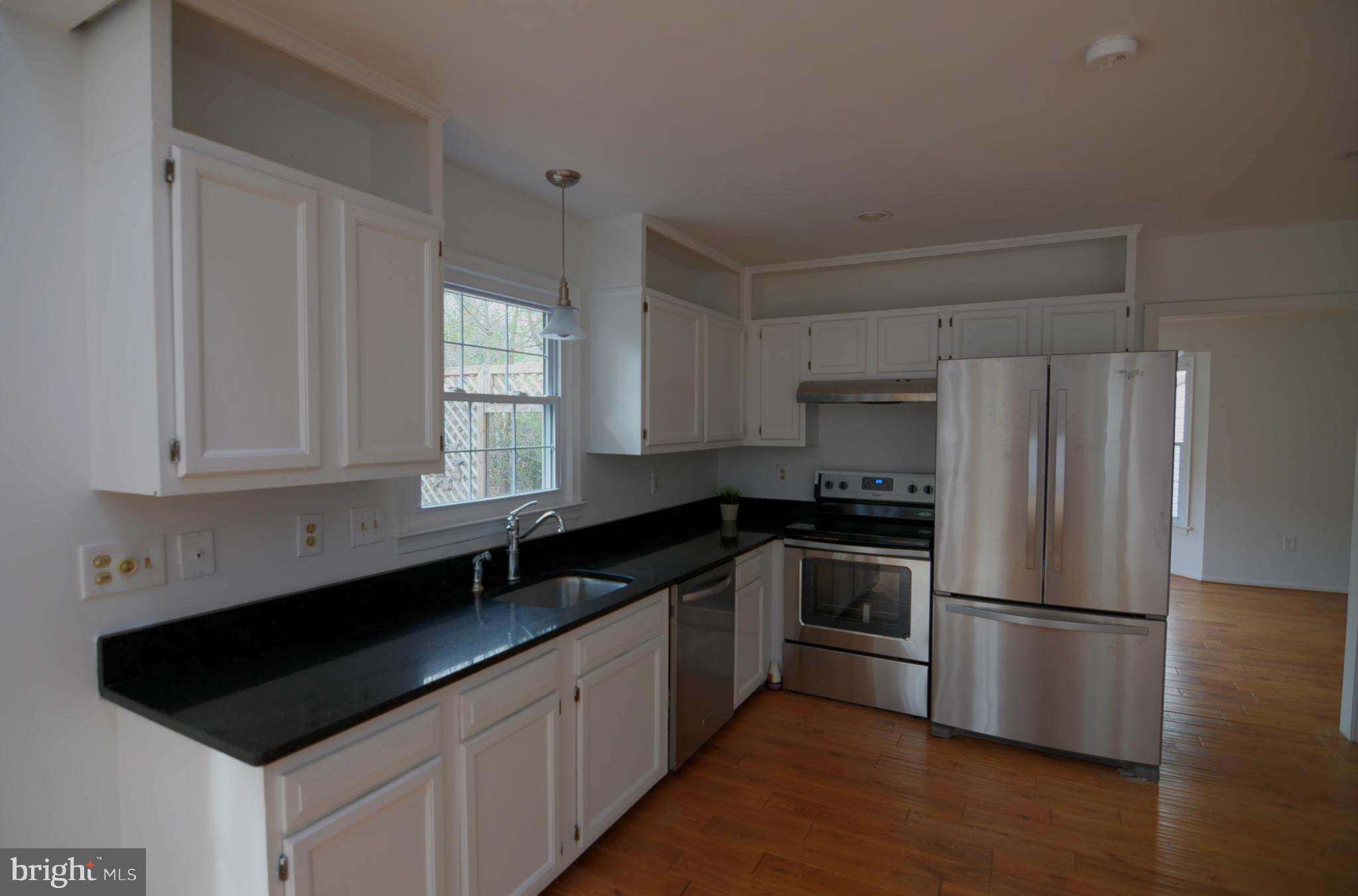 2724 Deer Ridge Drive Silver Spring, MD 20904 - Photo 3 of 22 Kitchen