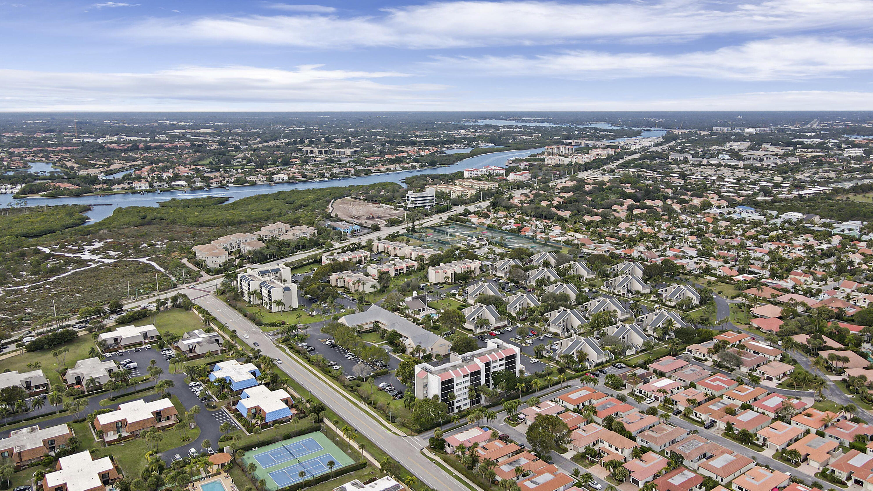 1605 Highway 1, Unit 209M2 Jupiter, FL 33477 - Photo 19 of 24 Aerials-25 (2)