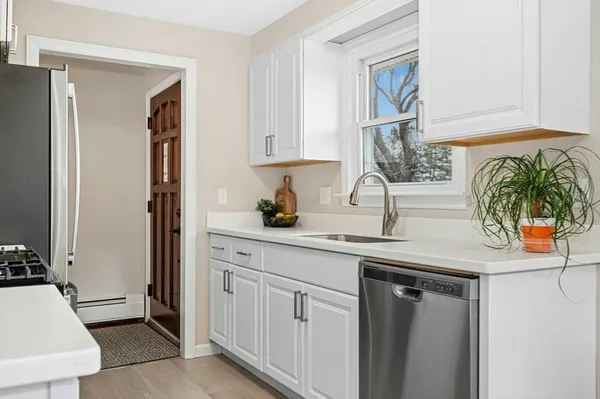 $480,000 | 504 Prospect Street, West Boylston, MA 01583