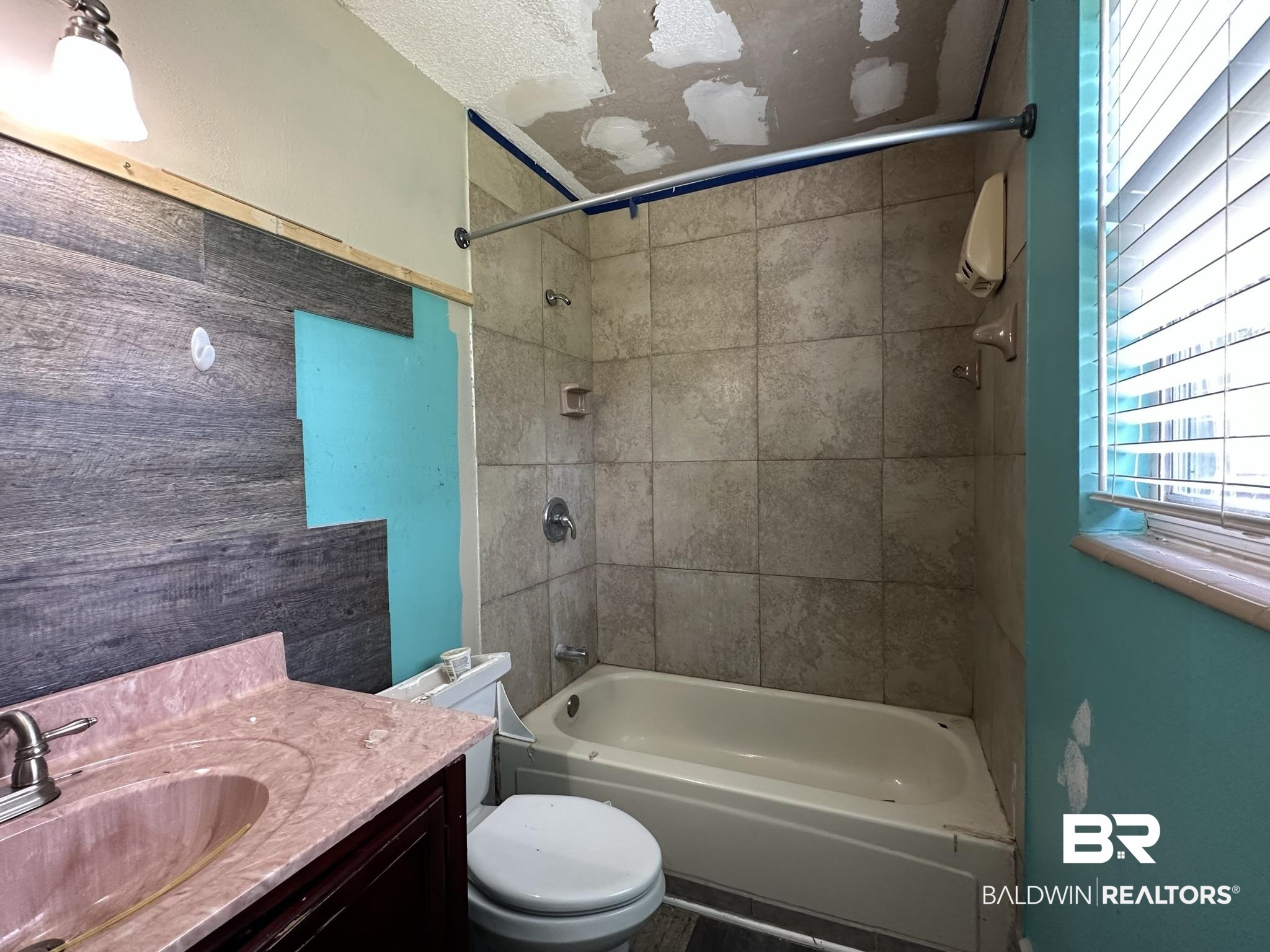 12546 Main Street Elberta, AL 36530 - Photo 18 of 33