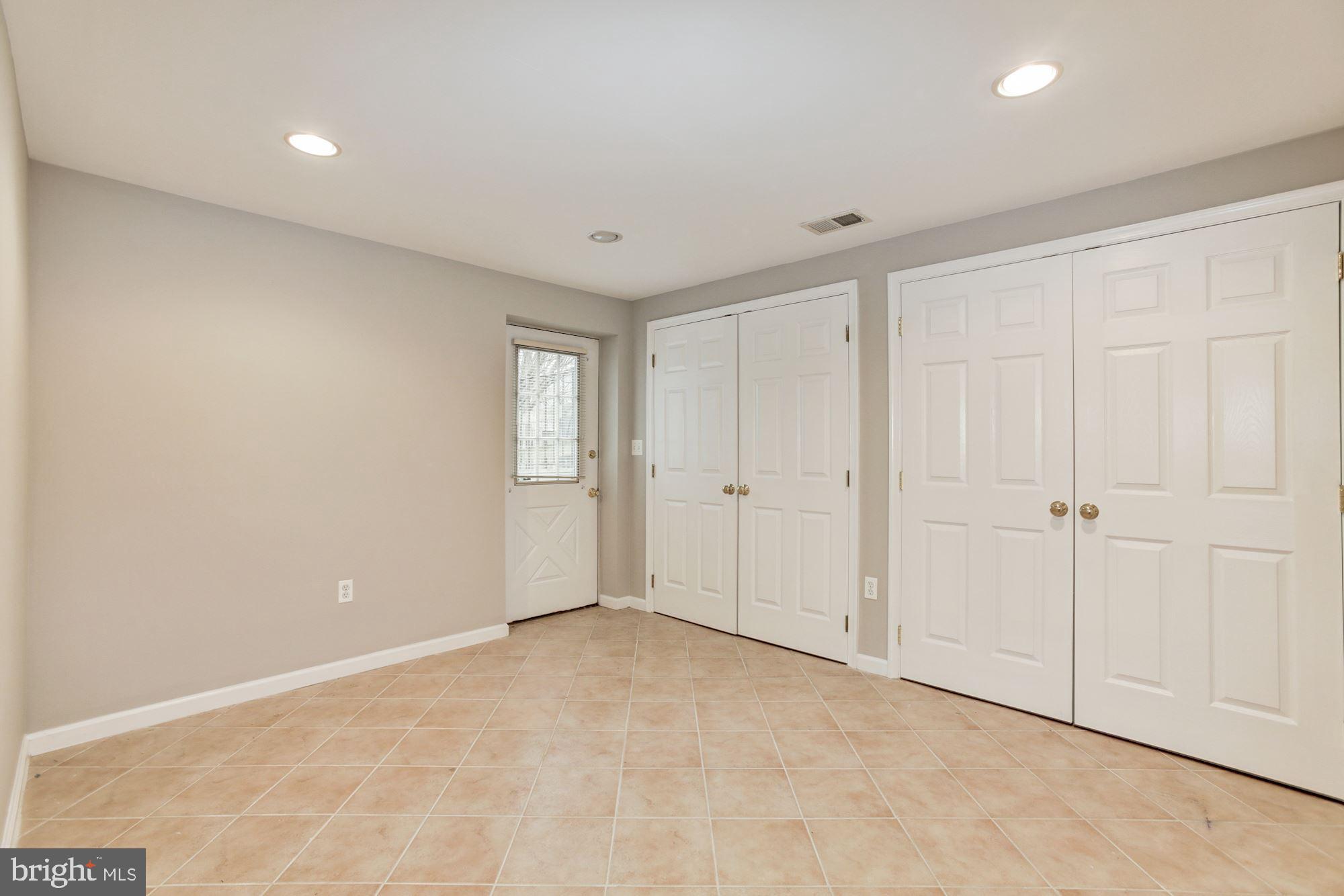 6420 Ripe Apple Lane Columbia, MD 21044 - Photo 20 of 26 Lower level bedroom/office with walkout