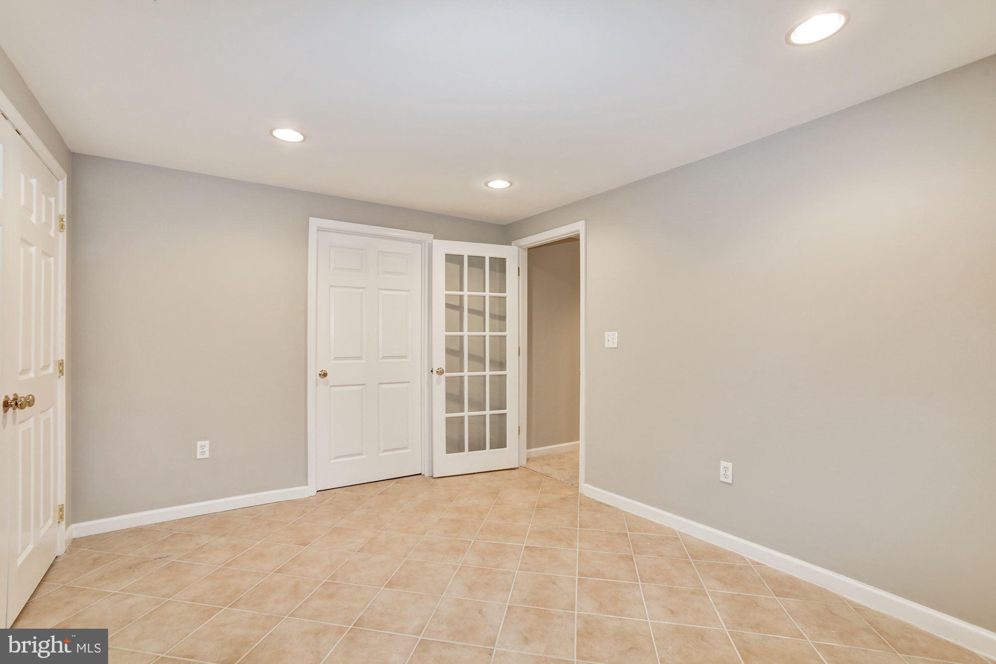 6420 Ripe Apple Lane Columbia, MD 21044 - Photo 21 of 26 Lower level bedroom/office with walkout