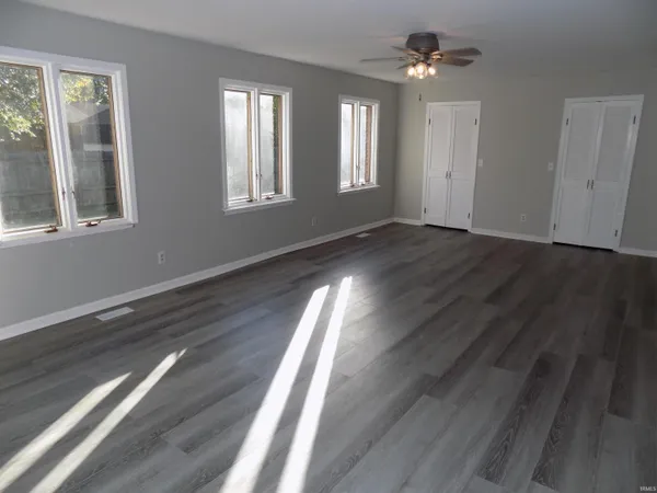 $329,000 | 7811 Ridgemont Drive, Newburgh, IN 47630