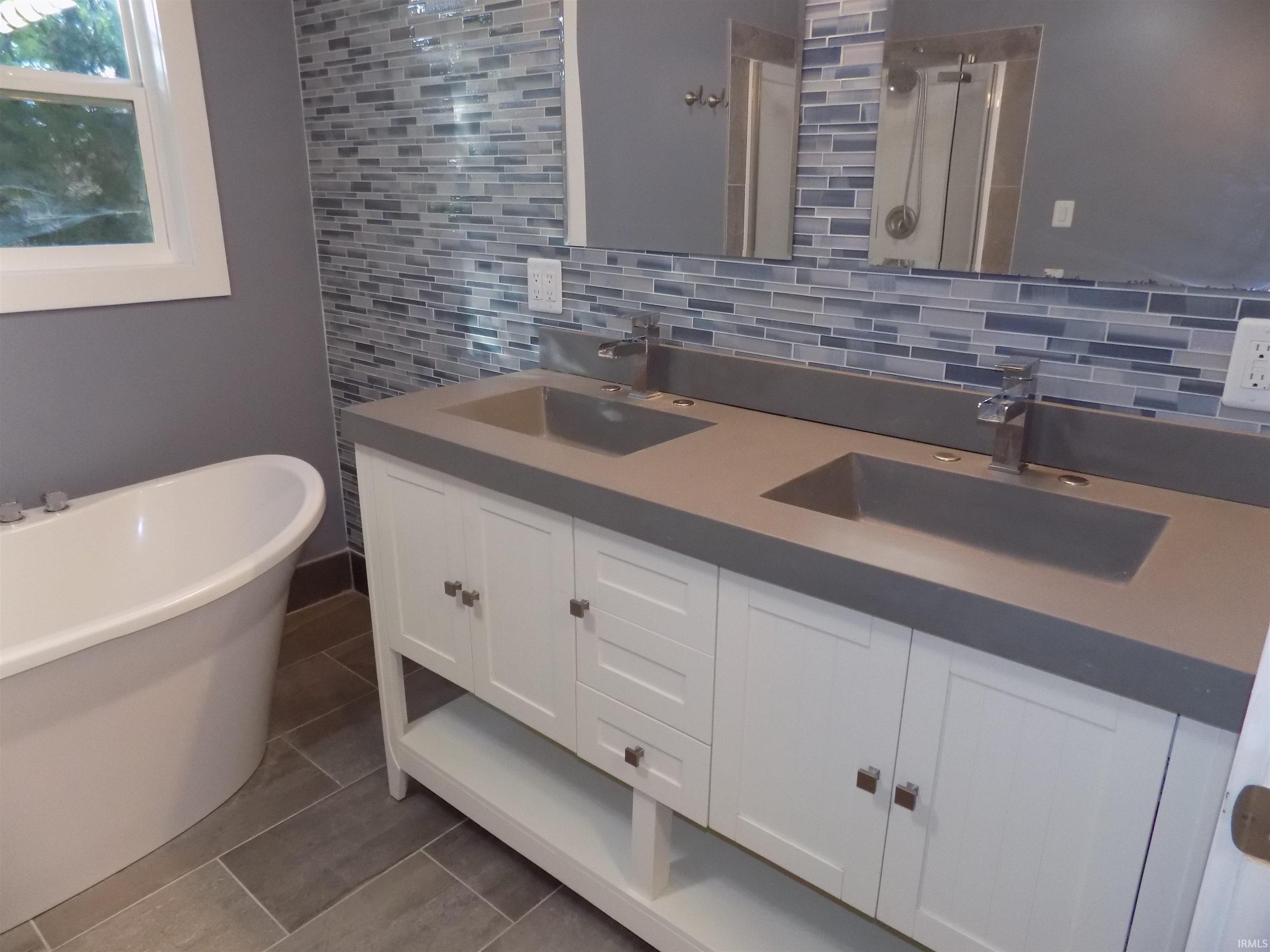 7811 Ridgemont Drive Newburgh, IN 47630 - Photo 16 of 23