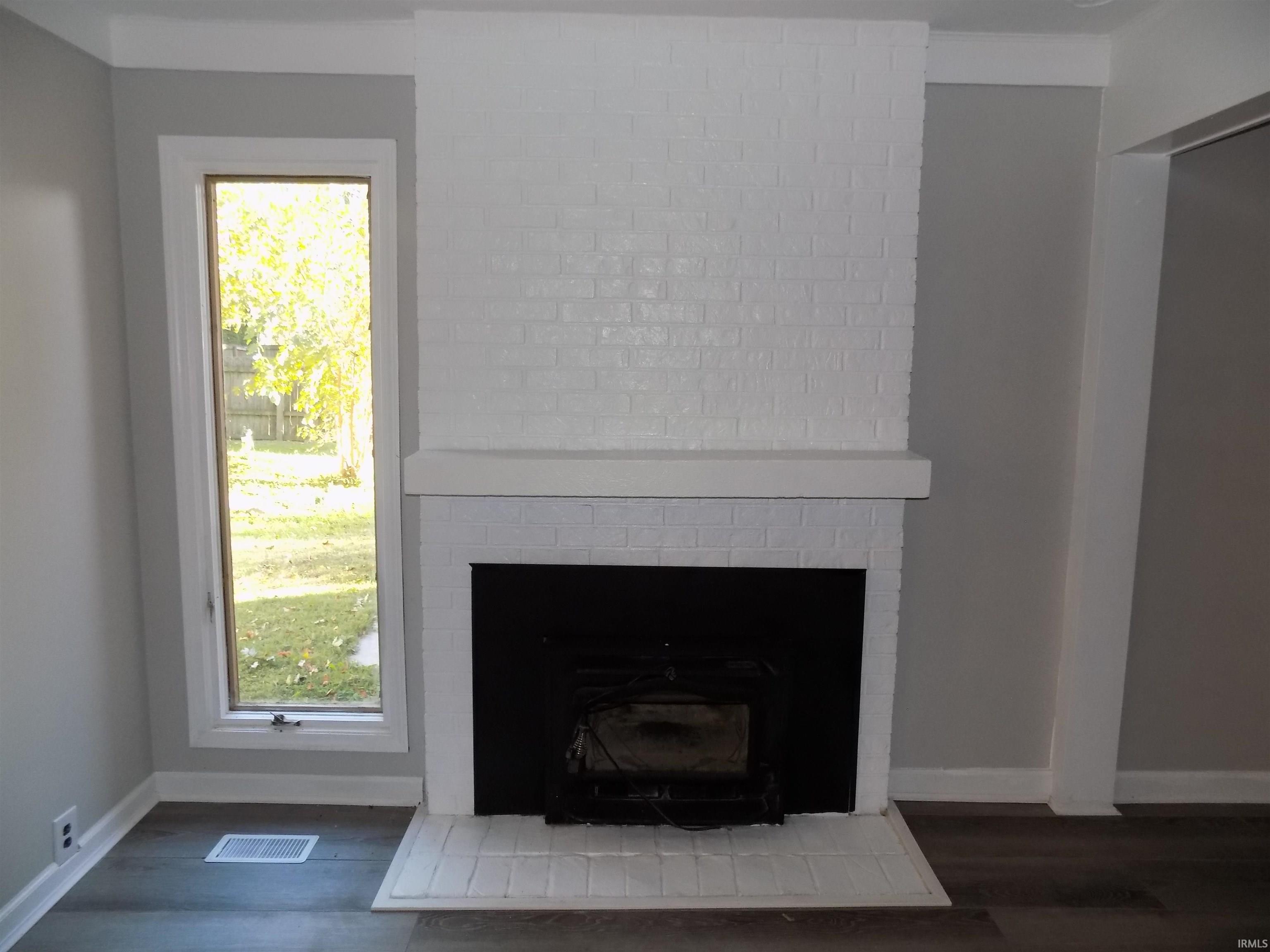 7811 Ridgemont Drive Newburgh, IN 47630 - Photo 7 of 23