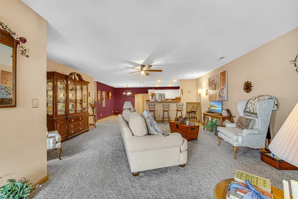 $255,000 | 947 Oak Drive, Crown Point, IN 46307