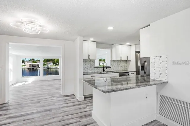 $325,000 | 1305 Basswood Drive, Holiday, FL 34690