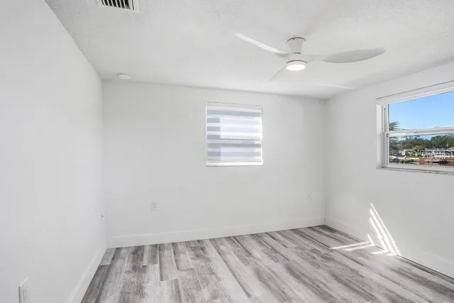 $325,000 | 1305 Basswood Drive, Holiday, FL 34690