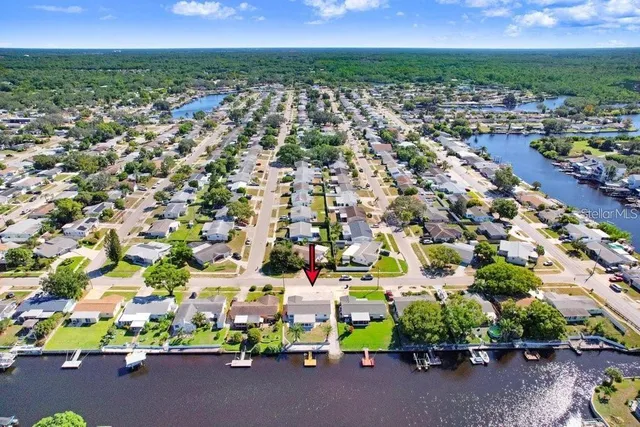 $325,000 | 1305 Basswood Drive, Holiday, FL 34690