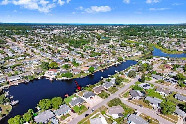 $325,000 | 1305 Basswood Drive, Holiday, FL 34690