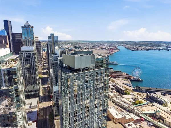 $650,000 | 121 Stewart Street, Unit 1803, Seattle, WA 98101