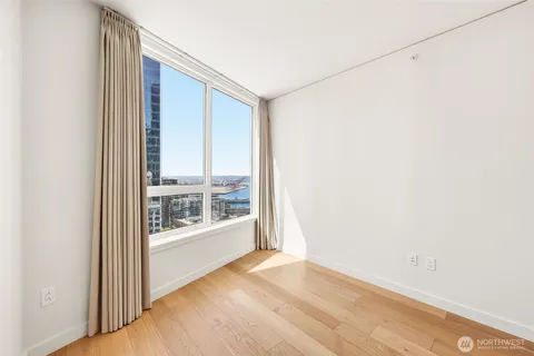 $650,000 | 121 Stewart Street, Unit 1803, Seattle, WA 98101