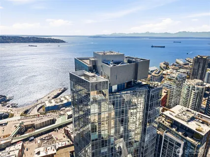$650,000 | 121 Stewart Street, Unit 1803, Seattle, WA 98101