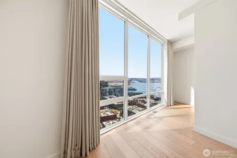 $650,000 | 121 Stewart Street, Unit 1803, Seattle, WA 98101