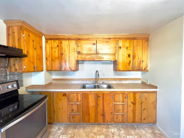 $289,000 | 427 6th Avenue West, Jerome, ID 83338