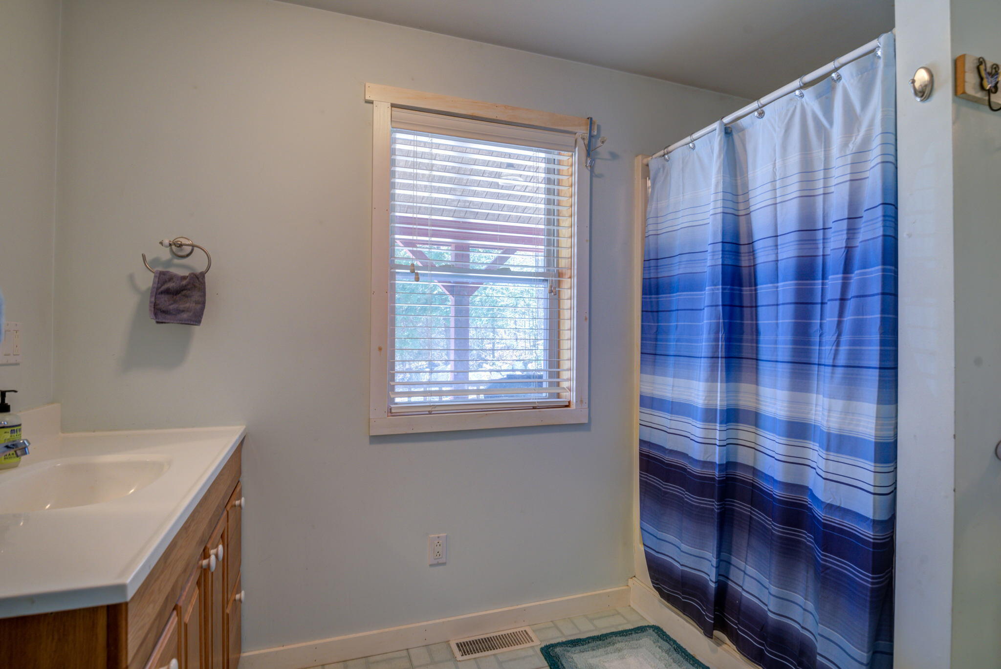 409 Sodom Road Norway, ME 04268 - Photo 24 of 62 17-web-or-mls-Pic#-17