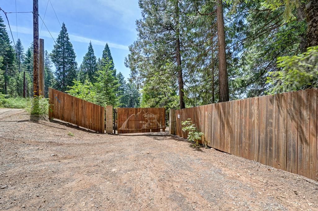 1050 Moody Ridge Road Alta, CA 95701 - Photo 4 of 77
