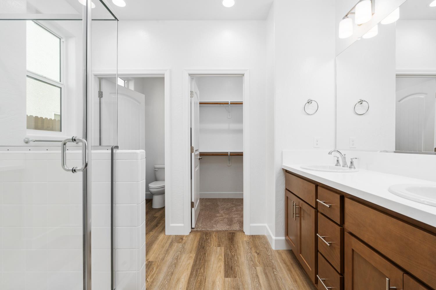 296 South Huckieberry Road Madera, CA 93636 - Photo 7 of 10 Gallery Image 7
